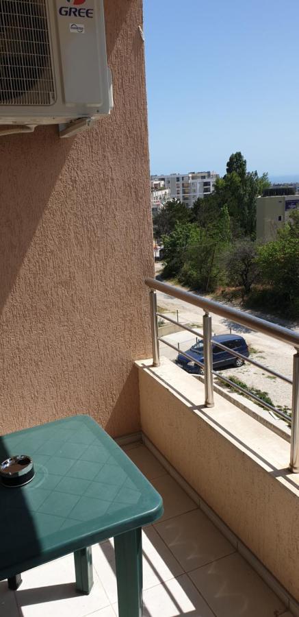 Family Holiday Apartments Breez 1 Varna Exterior photo